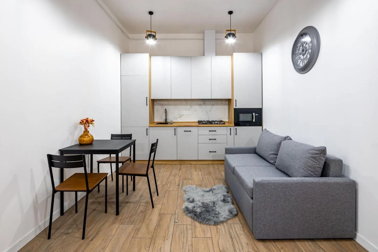 Apartment Romari Туган Барановського 30 Lviv